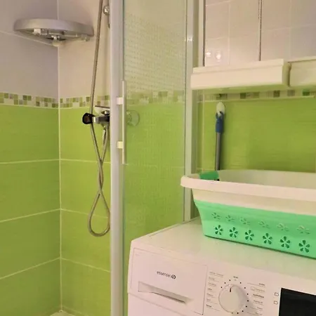 Saint-georges-de-didonne, 2 Pieces, 4 Personnes - Fr-1-738-12 Apartment *